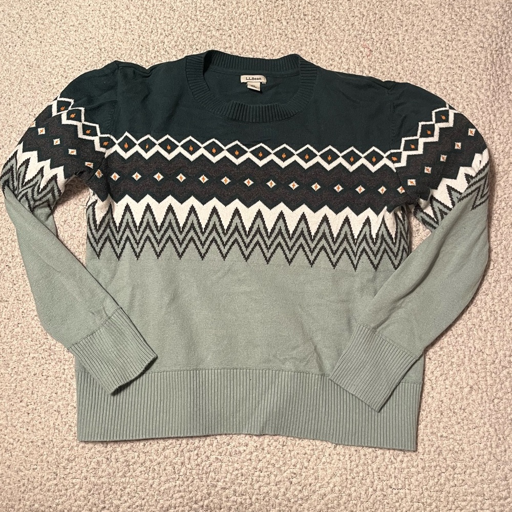 LL BEAN SWEATER
